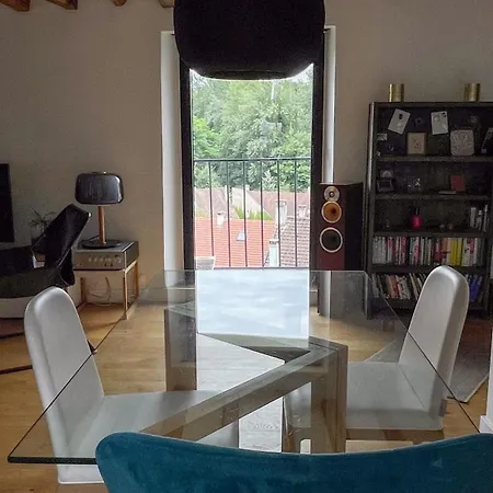 Family Apartment, Next To Versailles Palace *